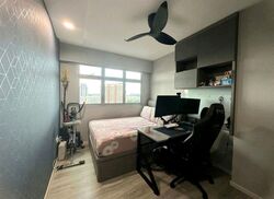 Blk 293A Skypeak @ Bukit Batok (Bukit Batok), HDB 5 Rooms #594159651